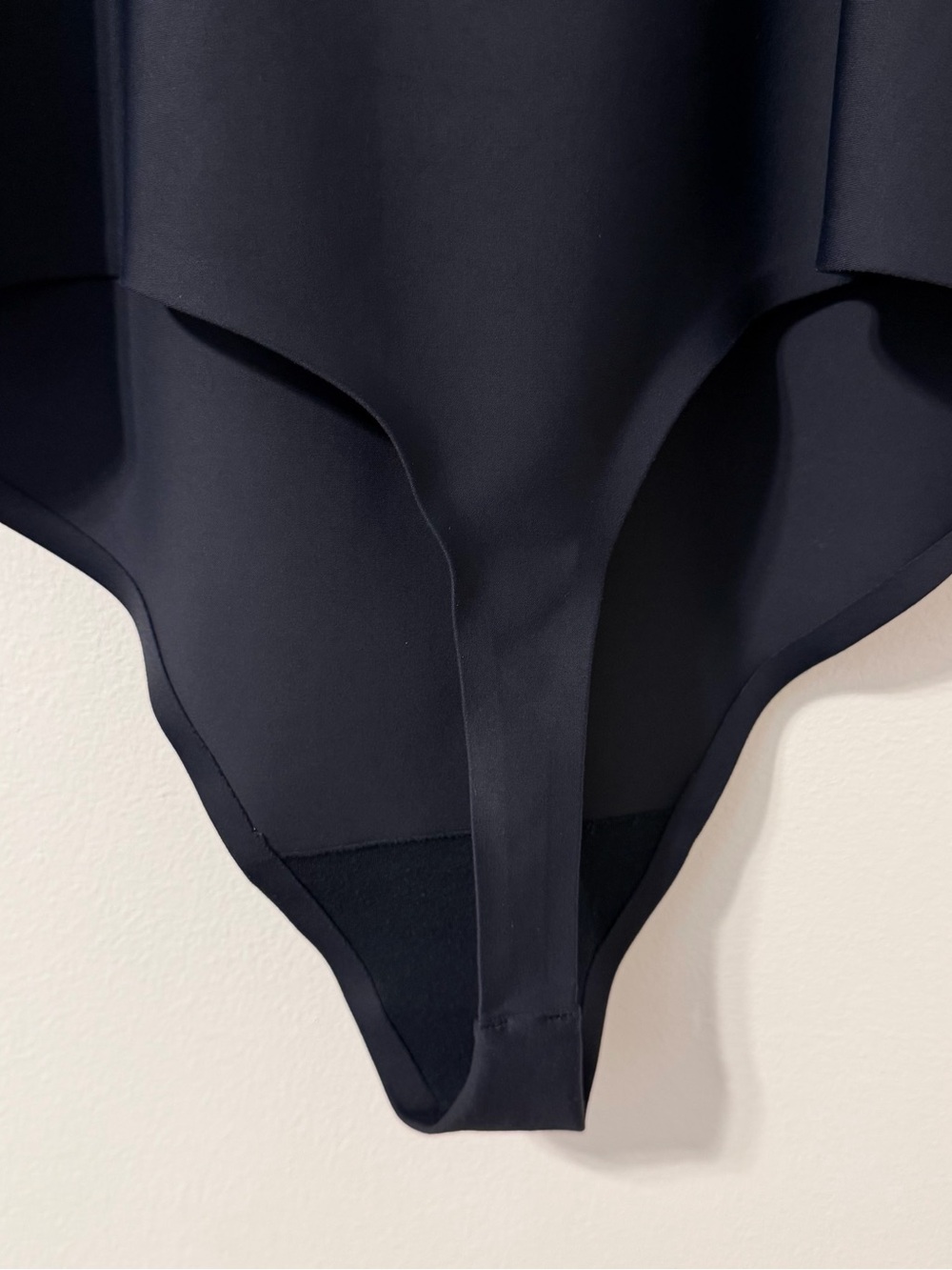 Classic Black Bodysuit - Sleek Scoop Neck - Picture 3 of 4